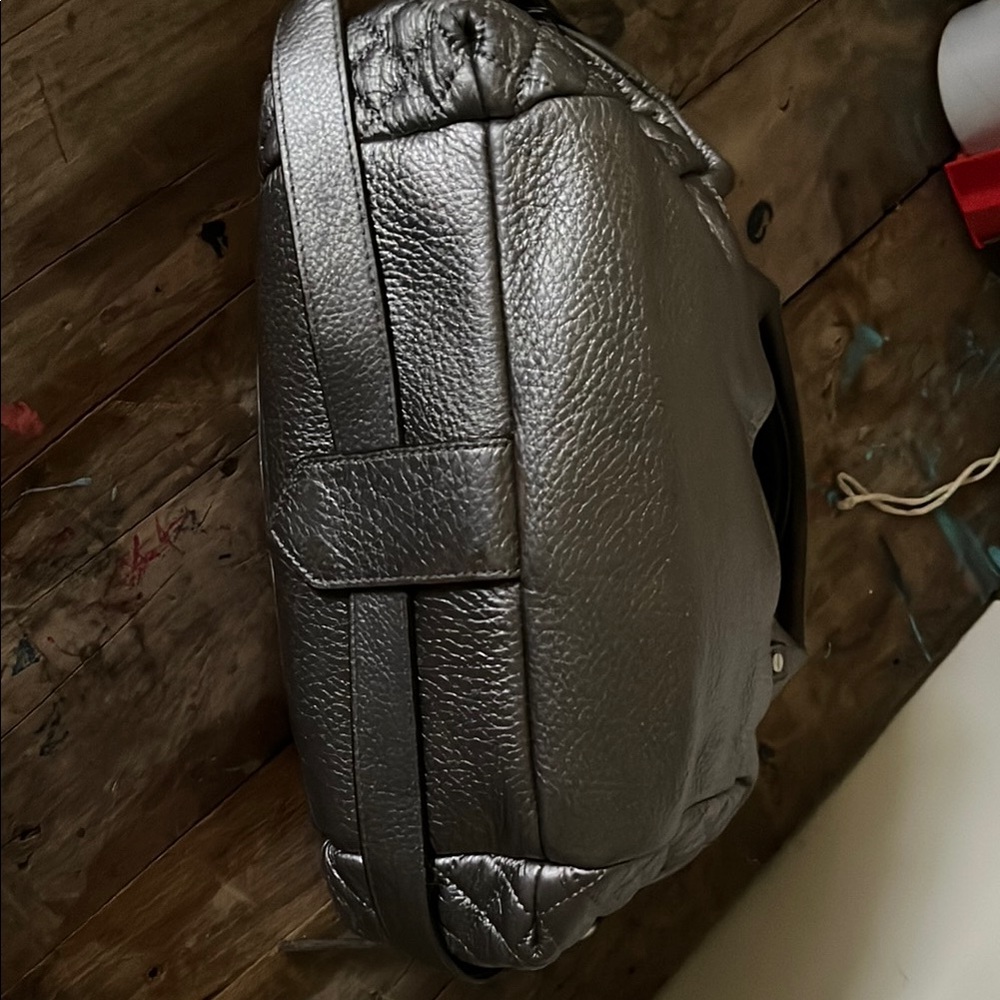 Metallic Leather Men's / Women’s Bag - Picture 4 of 6